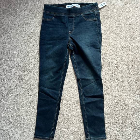 Old Navy Rockstar Super Skinny Jeggings Mid-Rise - New with tags! - Picture 1 of 1